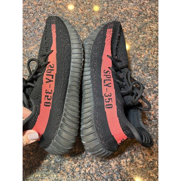 adidas Yeezy Boost 350 V2 Low Red Stripe (Very Clean!!!) Size 8 - Picture 7 of 16